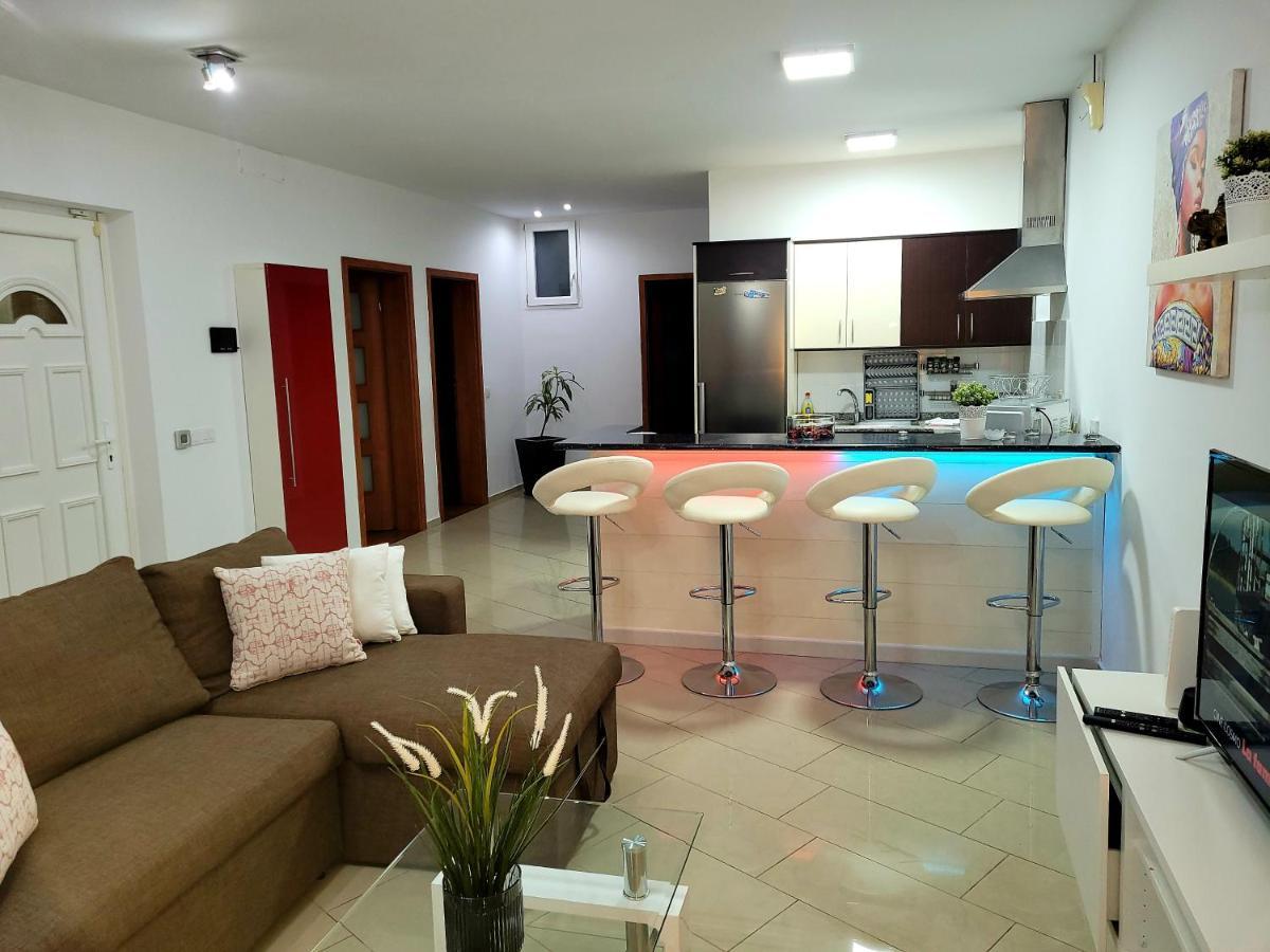 Casa Bonita Beautiful Panorama & Private Jacuzzi Appartement Arguineguin Buitenkant foto
